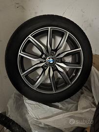 Cerchi Lega + Gomme Pirelli Sottozero R19 245 50