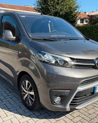 Toyota Proace Verso 1.6D Executive