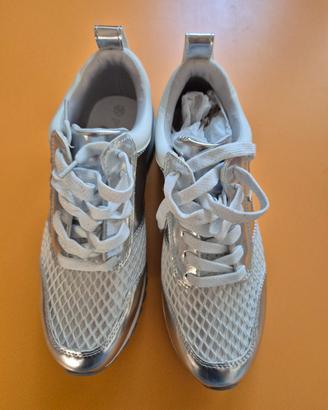 Nr. 36 sneakers donna Primadonna bianco e argento 