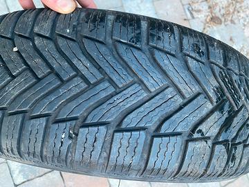 4 ruote invernali Michelin su cerchi