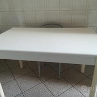 Tavolo bianco vintage allungabile