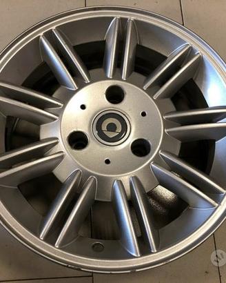 RL147 Cerchio singolo posteriore orig. Smart 15"