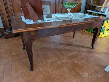 TAVOLO DA SALOTTO