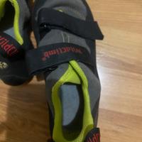 Scarpe per arrampicata