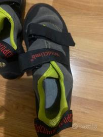 Scarpe per arrampicata