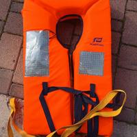 lotto di 5 salvagente 3 da 150 newtons e 2 da 100