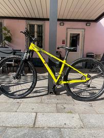 Mountain Bike Cannondale Trail - 29" - Giallo Fluo