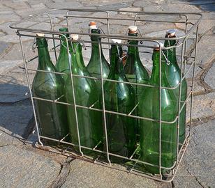 Cesta in acciaio con. 8 bottiglioni da 2 litri