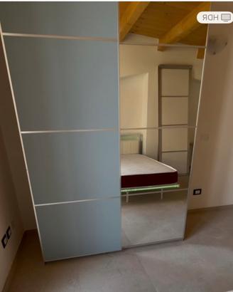 Armadio ikea usato poco
