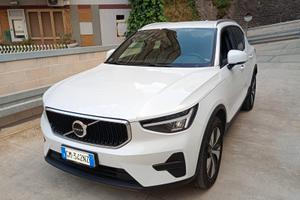 volvo xc40 t2