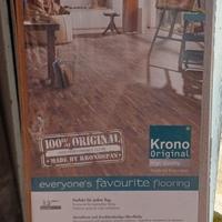 Pavimento laminato Grigio  7 mm