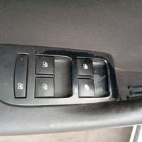 Pulsantiera anteriore sx Opel Zafira c tourer anno