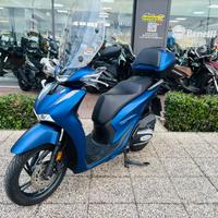 HONDA SH 150 TUTTO INCLUSO ANCHE PASSAGGIO!