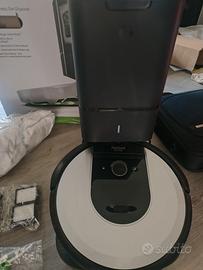 roomba i7 con stazione di svuotamento automatico 