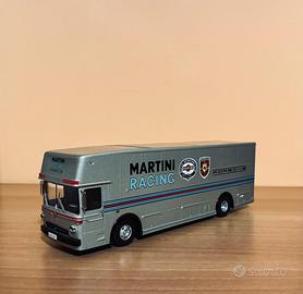 MERCEDES-BENZ TRANSPORTER PORSCHE MARTINI RACING