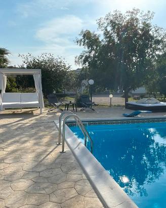 Villetta con piscina e giardino nel Salento