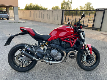 Ducati Monster 821 termignoni