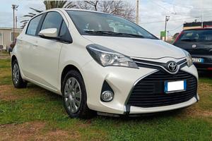 TOYOTA Yaris Lounge 1.0 69 Cv 5p - GARANZIA