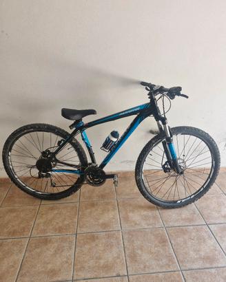 Mtb rockhopper specializzed