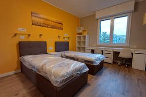 Camera doppia fronte universita'-490 euro