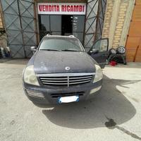 Ricambi Ssangyong Rexton 2.7 XDi 165cv del 2006