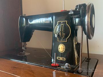 Macchina da cucire Singer 15M