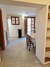 Tre vani via Carlo Livi