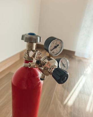 bombola Co2 ricaricabile con valvola