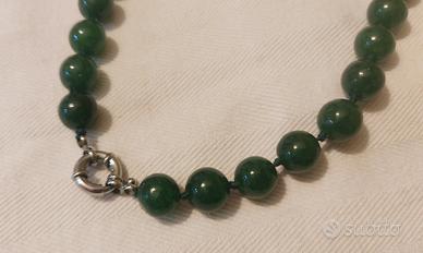 Collana  in vetro verde smeraldo
