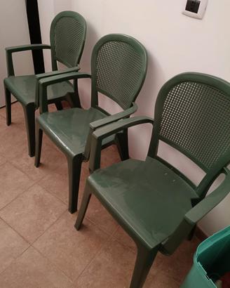 Tris di sedie da giardino