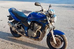 Suzuki Bandit gsf 600