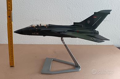 Modellino Aereo Panavia Tornado Luftwaffe Boelcke 