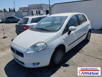 Fiat grande punto 199 1.3 d multijet ricambi -