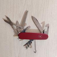 Coltellino svizzero Victorinox Huntsman