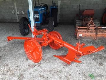 Aratro Sogema C 25 B monovomere