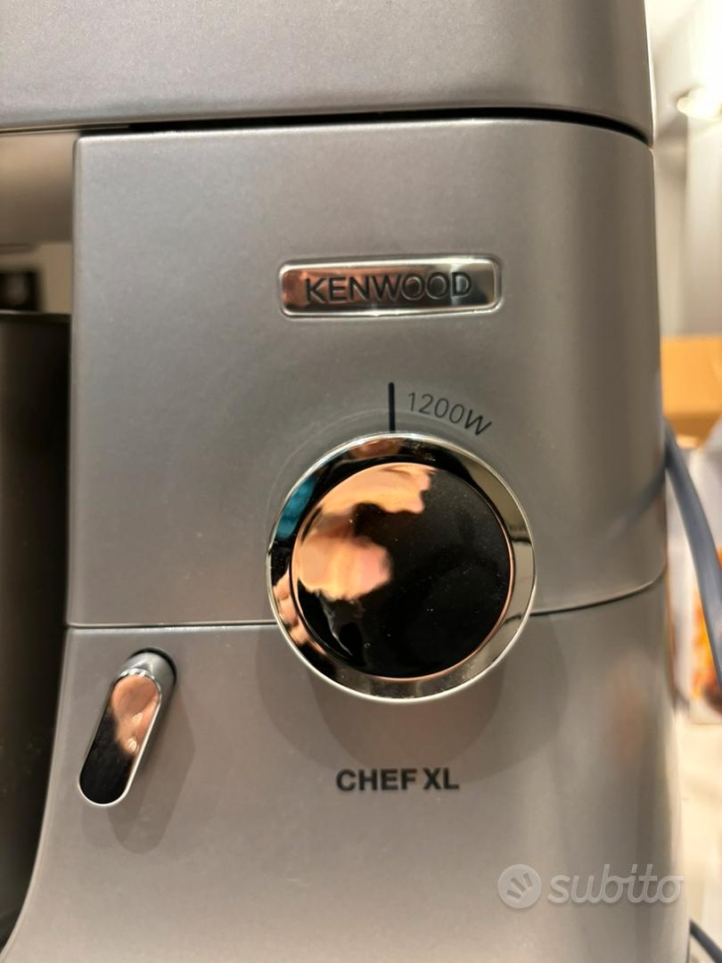 Impastatore Kenwood Chef XL con accessori - Elettrodomestici In vendita a  Torino