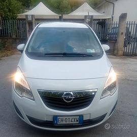 Opel Meriva 1.3 CDTI 75cv 011