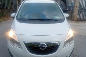 Opel Meriva 1.3 CDTI 75cv 011
