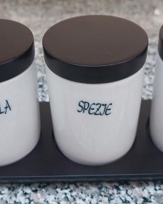 Barattoli Porta spezie con vassoietto 