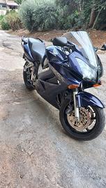 Honda vfr 800 vtec 110 cv