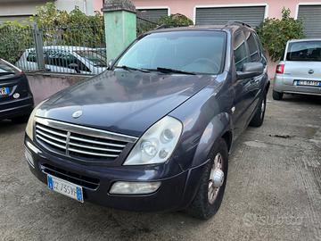 Ssangyong REXTON II 2.7 XVT A/T Executive