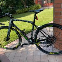 Bici Gravel Torpado carbonio