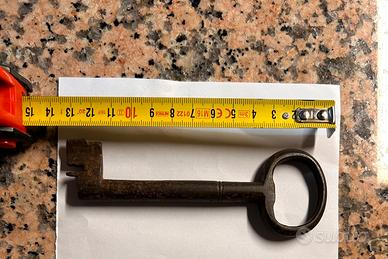 Antica Chiave in Ferro da Portone 15 cm Fine ‘800
