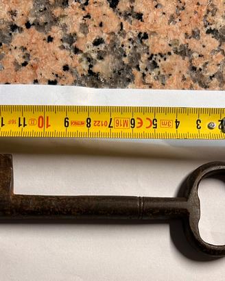 Antica Chiave in Ferro da Portone 15 cm Fine ‘800
