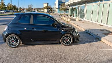 FIAT 500 ABARTH AUTOMATICA  EURO 8500