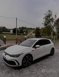 GOLF 8 GTI 245CV