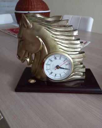 Orologio testa di cavallo