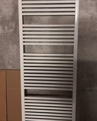 1 Scaldasalviette da Bagno + 3 Termosifoni