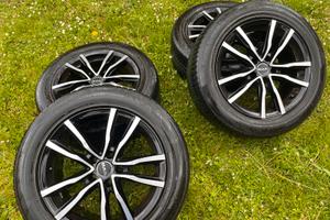 Cerchi Mak 235 55 R17 più gomme ottimi