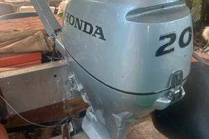Motore fuoribordo